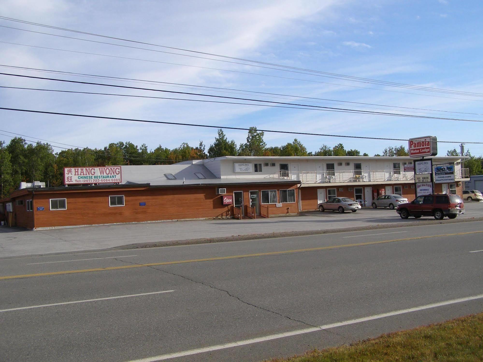 Pamola Motor Lodge Millinocket Екстериор снимка